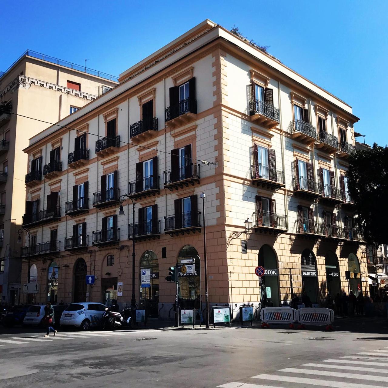 Palco Rooms&Suites Palermo Exterior photo