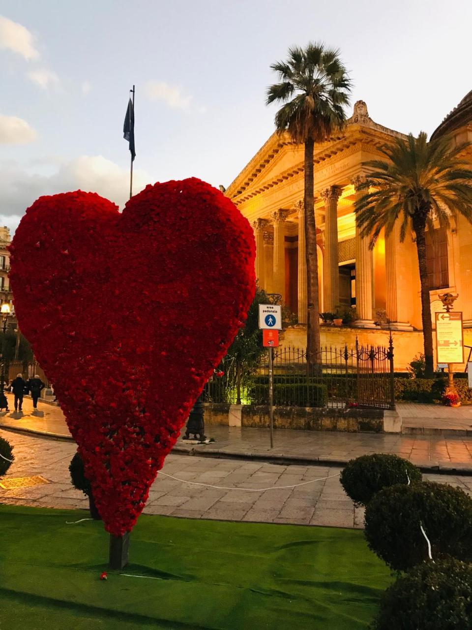 Palco Rooms&Suites Palermo Exterior photo